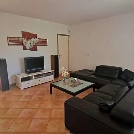 Esterel Comfortable Hotel 3*