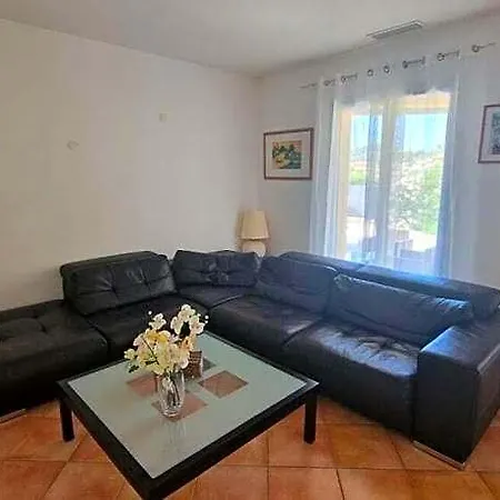 Hotel Esterel Comfortable 3*